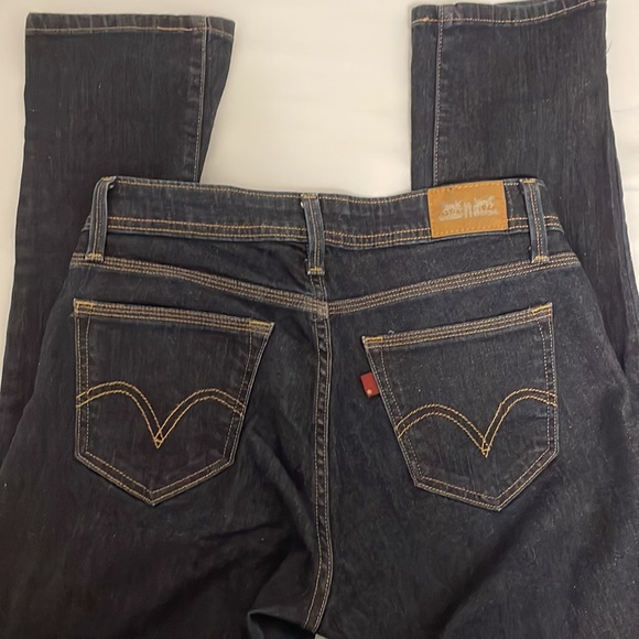 Levi’s 529 curvy skinny leg dark jeans - Picture 3 of 4